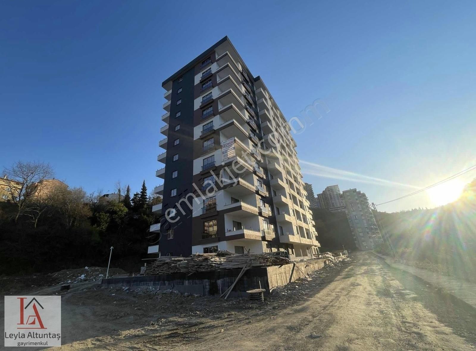 Kaşüstü Vadipark Sitesinde Satılık Sıfır 1+1 Daire - Görsel 17
