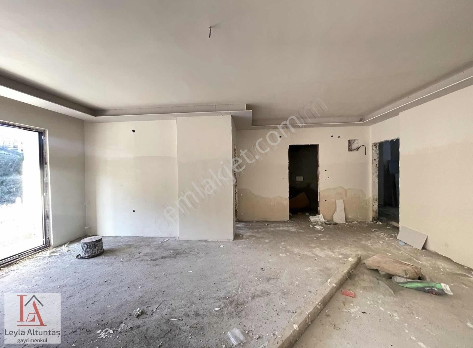 Kaşüstü Vadipark Sitesinde Satılık Sıfır 1+1 Daire - Görsel 16