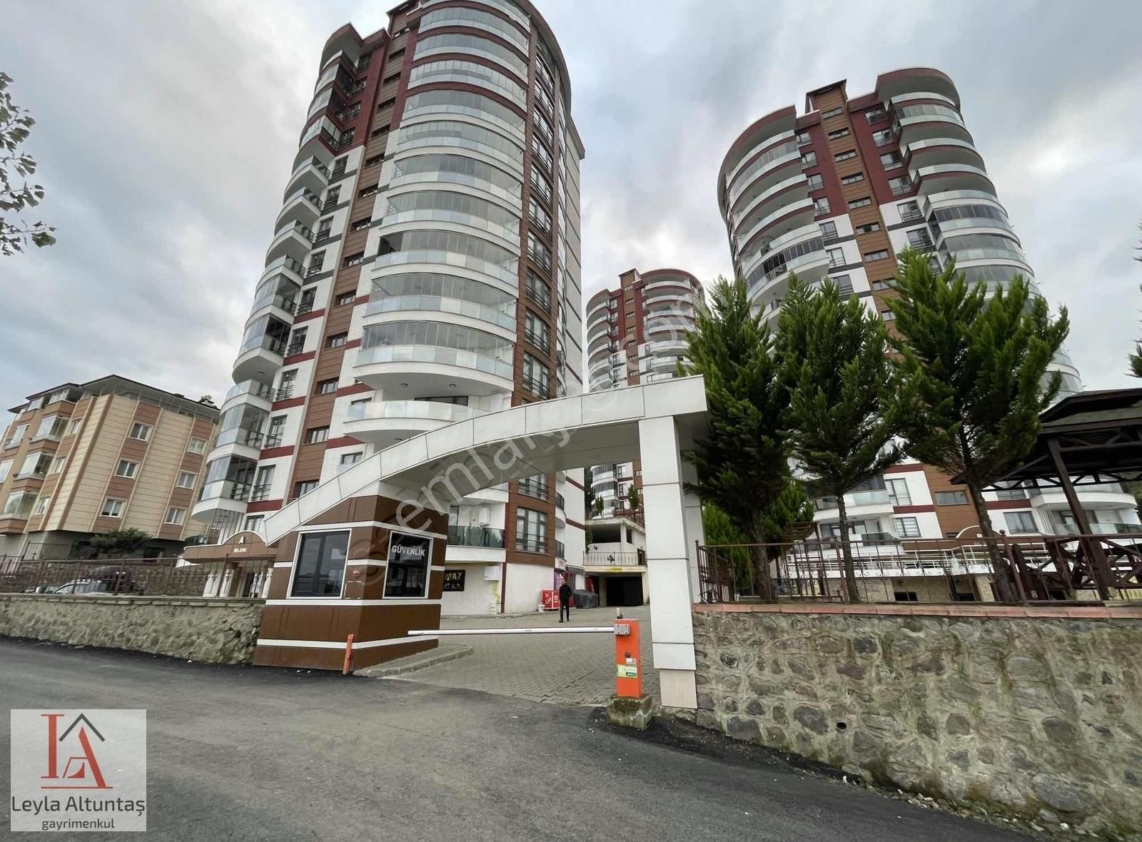 Söğütlü Altınpark Galanima Sitesinde Fırsat 3+1 Daire