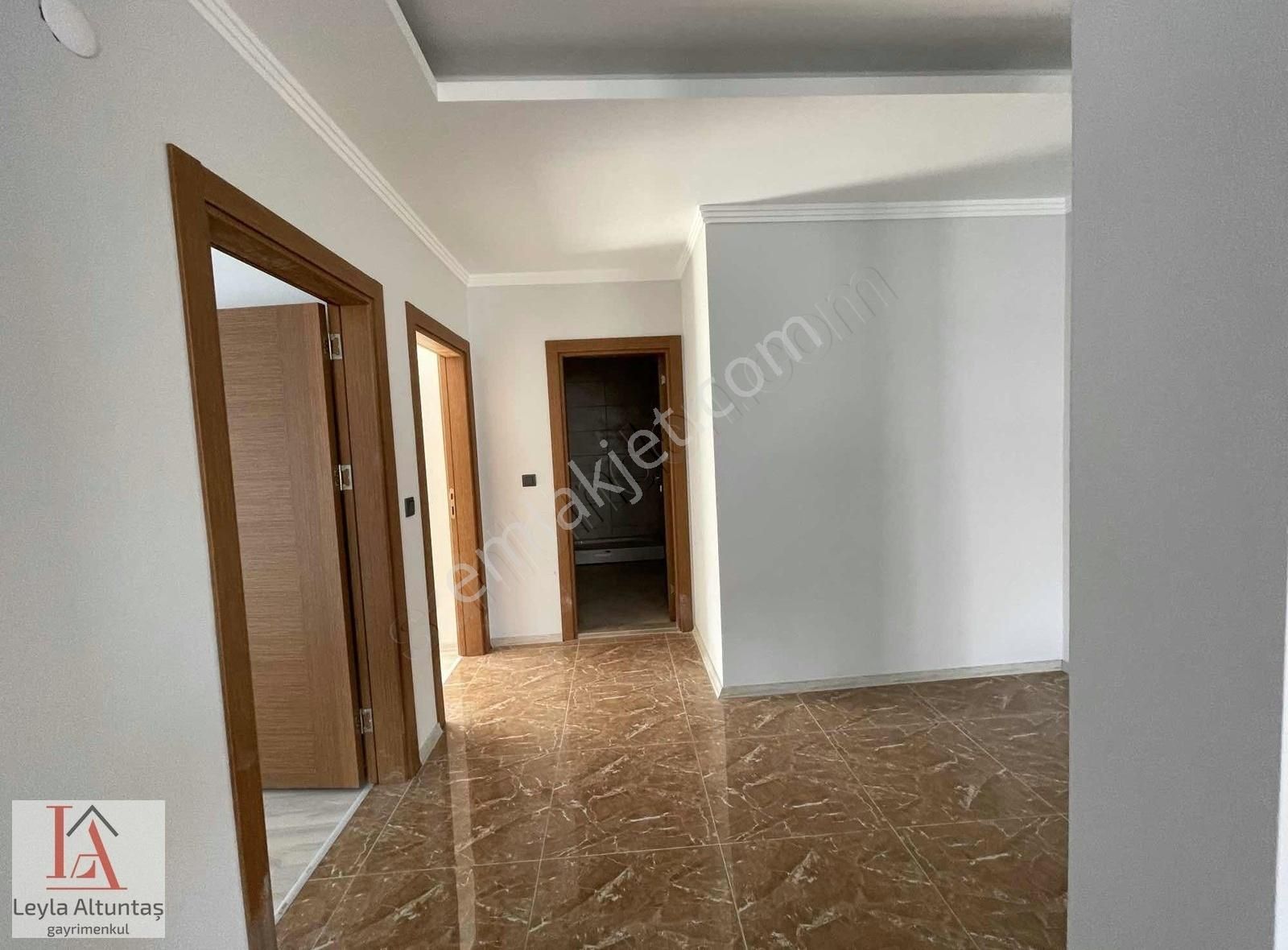 Kaşüstü Merkezde Satılık 155 M2 Ofis/ Konut - Görsel 26