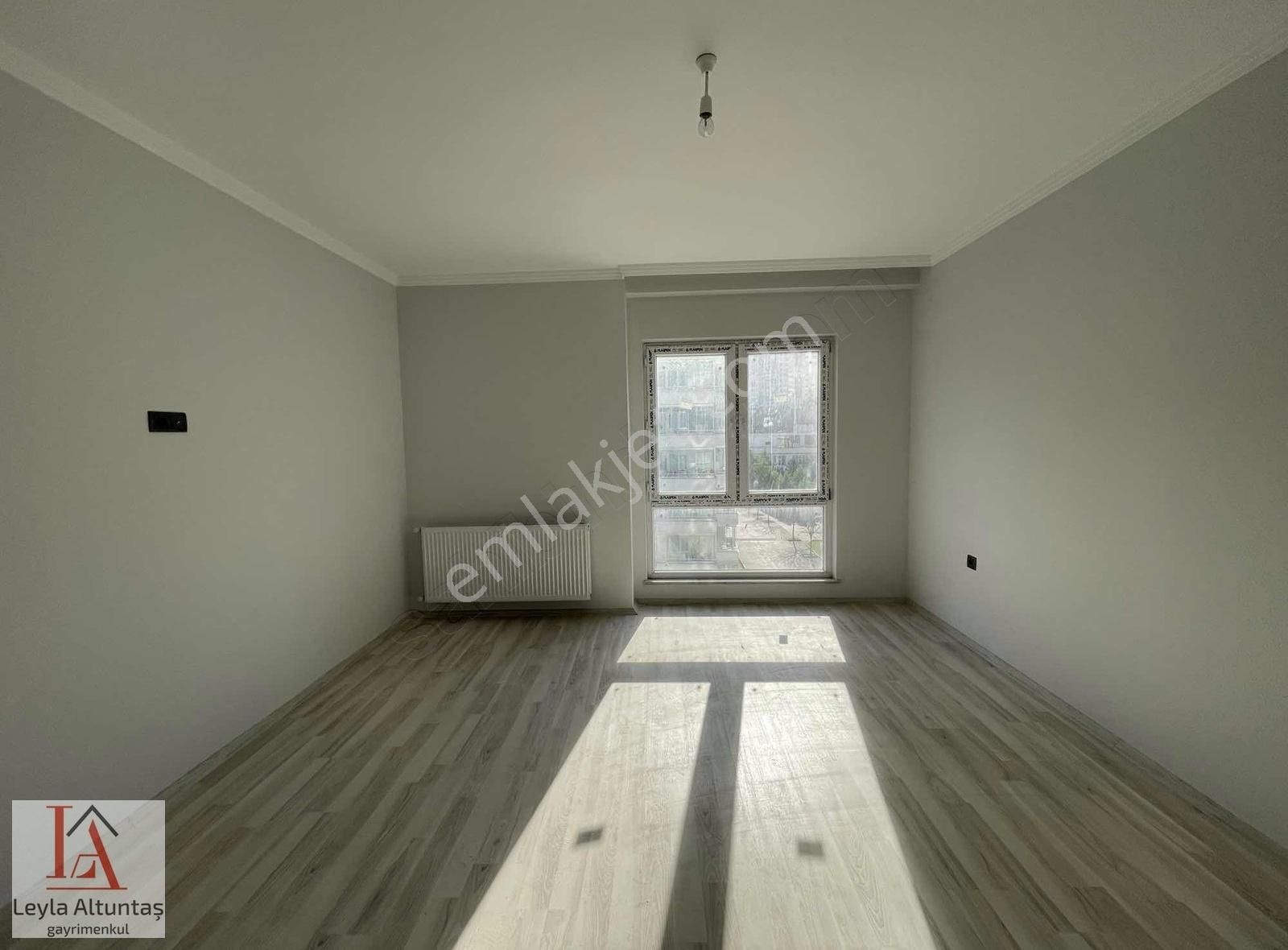 Kaşüstü Merkezde Satılık 155 M2 Ofis/ Konut - Görsel 22