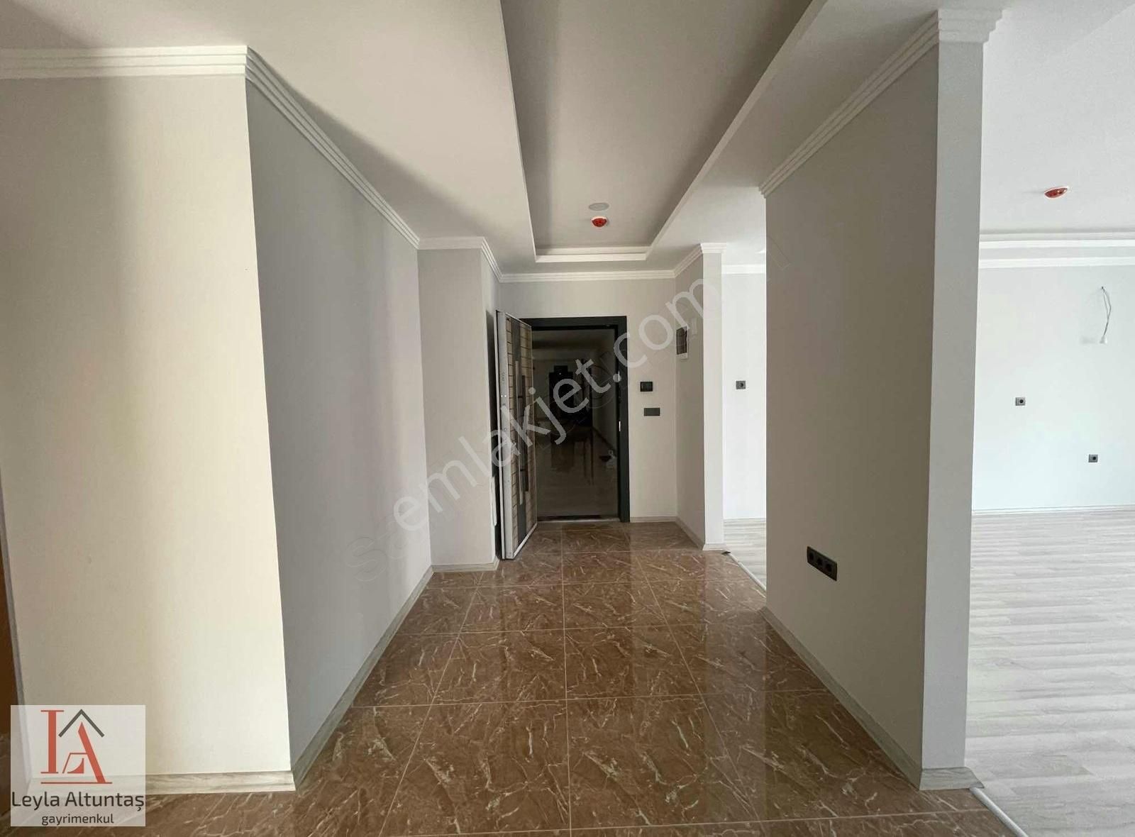 Kaşüstü Merkezde Satılık 155 M2 Ofis/ Konut - Görsel 27