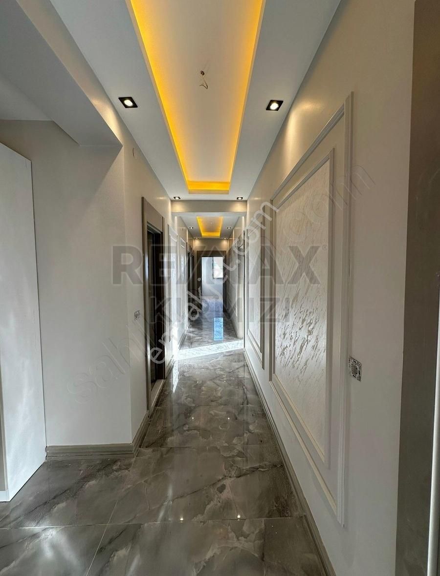 Re/max Kırmızı'dan Acar Premium'da Satılık 4+1 Lüks Daire