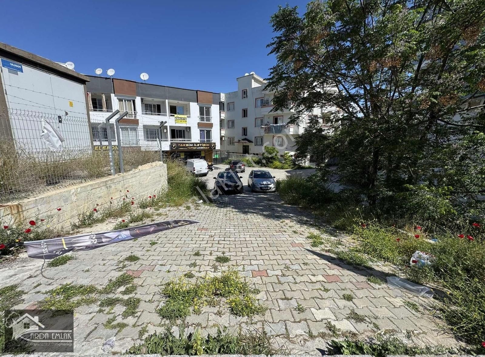 Arda'dan Mersin Yenişehir Çiftlikköy'de Satılık Dükkan