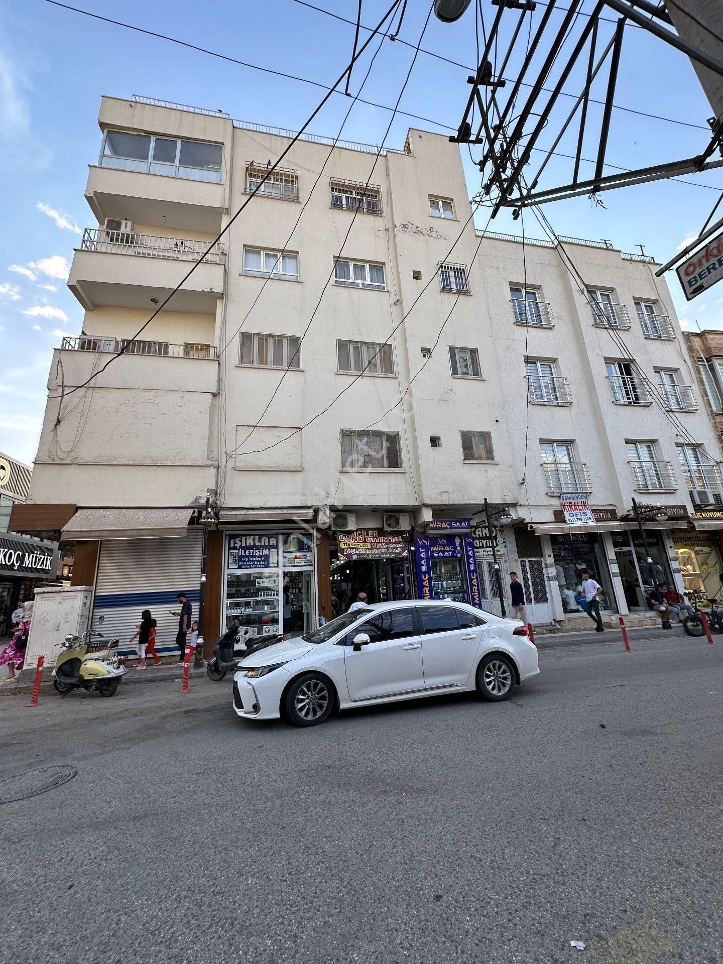 Nusaybin Çarşı Merkezde 2 Katlı Dükkan Ve 5 Daire