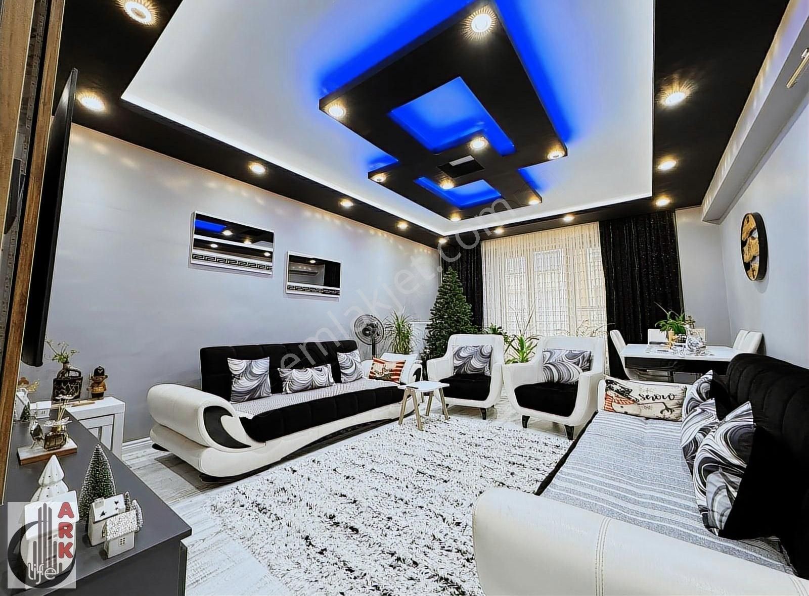 Ark Life'dan Şirintepe Mh.yaylapınar Cd.yanı 140m² 3+1 Daire/m-a