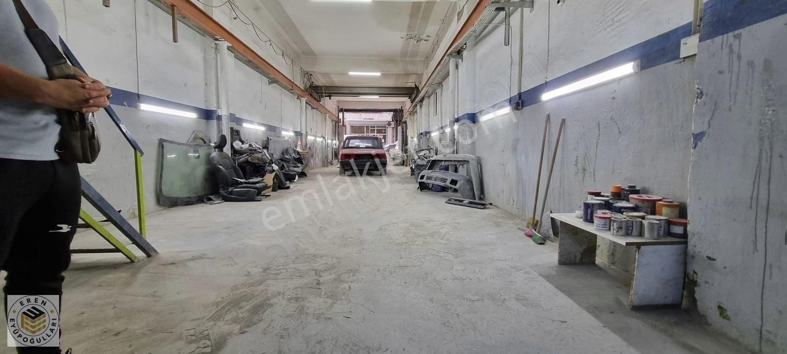 B.paşa Vatan Mah. Sanayi İçi Kaportaya Uygun Kiralık İş Yeri.