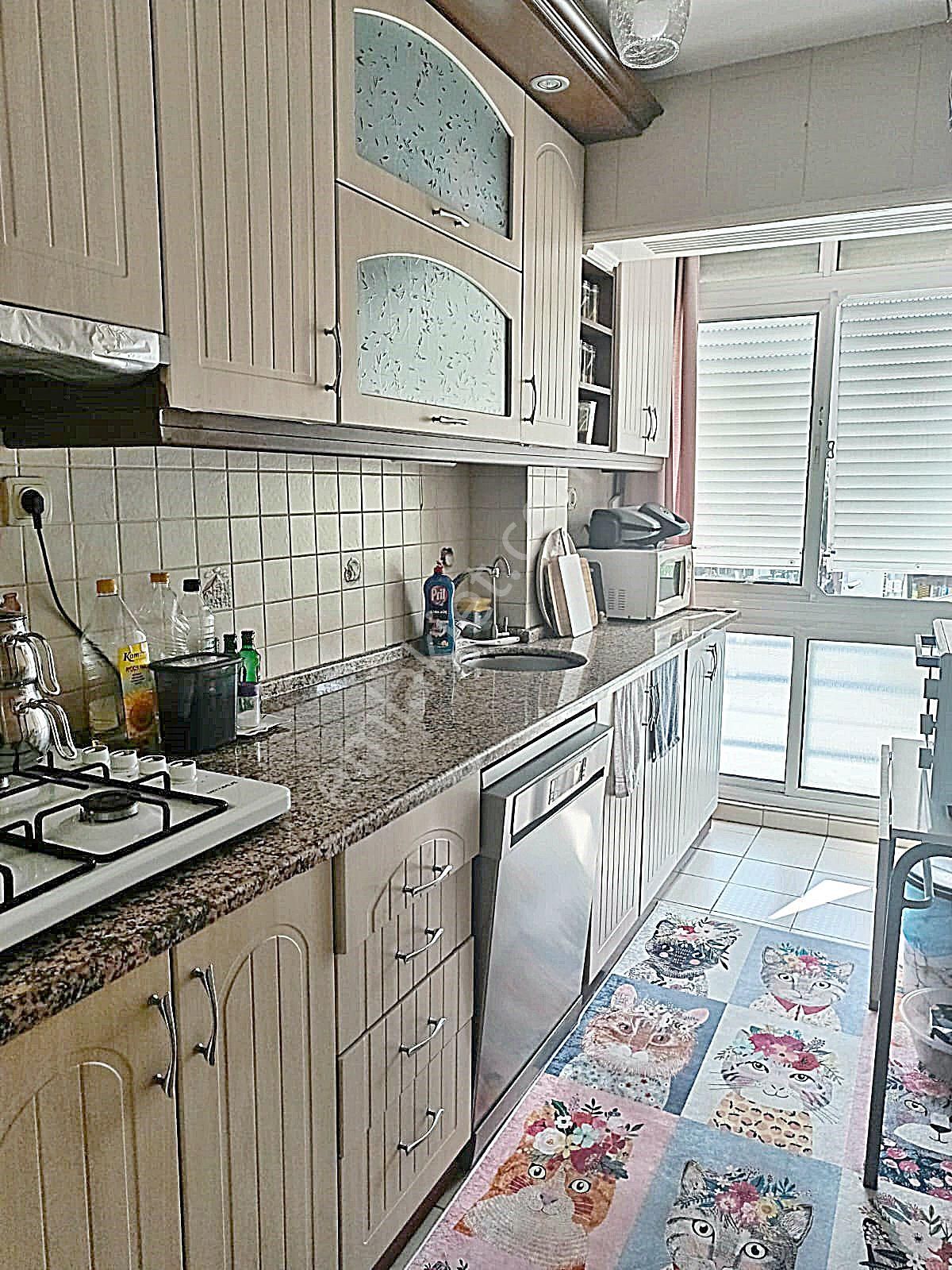 Üçyol'a Egebali Hastanesi'ne Yakın Satılık 2+1 Daire