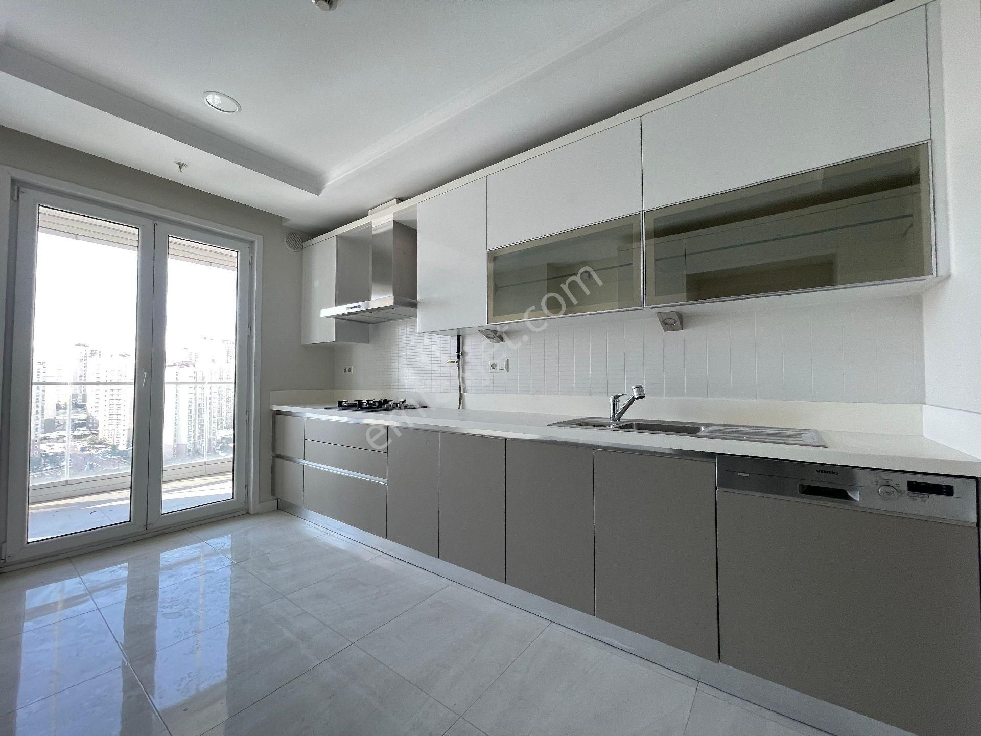 Vatandaşlığa Uygun Avrupa Konutları Tem 2 4+1 190 M2 Ebeveyn Banyolu Ultra Lüks Satılık Daire
