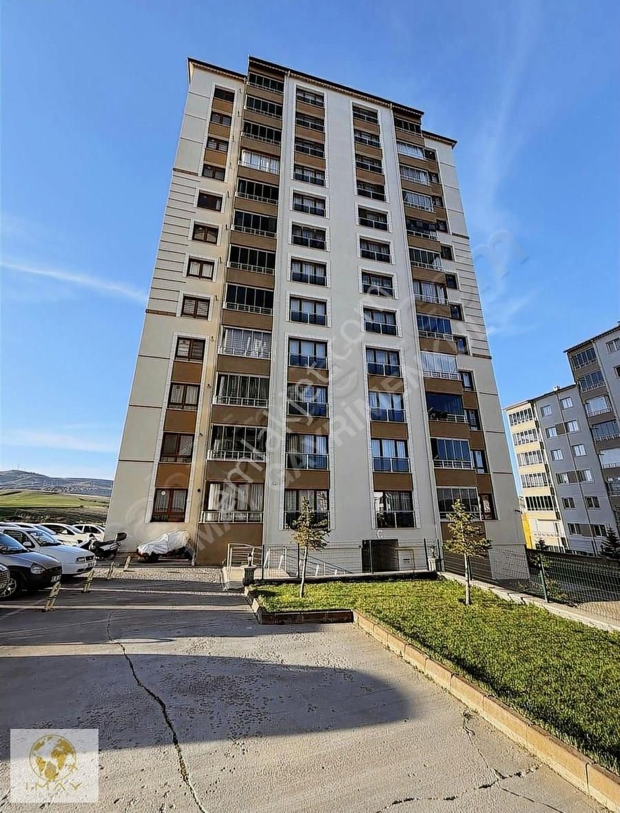 İmay Gayrimenkul'den Yıldıztepe Konutlarında Satılık Daire