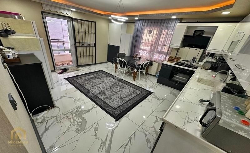 Kanuni'de Lux Yapılı Geniş M2 Konsept 4+1 Ters Dublex