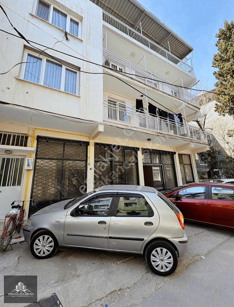 Çamdibinde Kiralık Merkezi Konumlu Geniş Dükkan