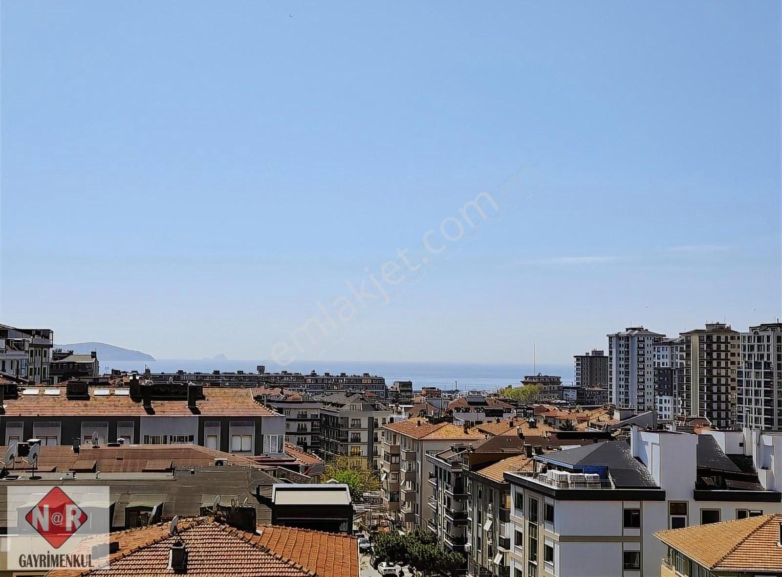 Bostancı Işıklarda Sahile Yakın Full Deniz Manzaralı 5+2 Dublex