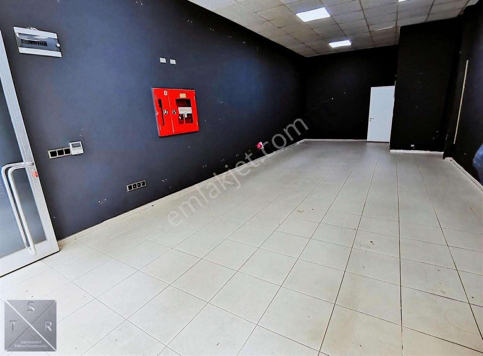 Bayraklı Sgk Yanı Avcılar İş Merkezi Altında 50m² Satılık İşyeri - Görsel 22