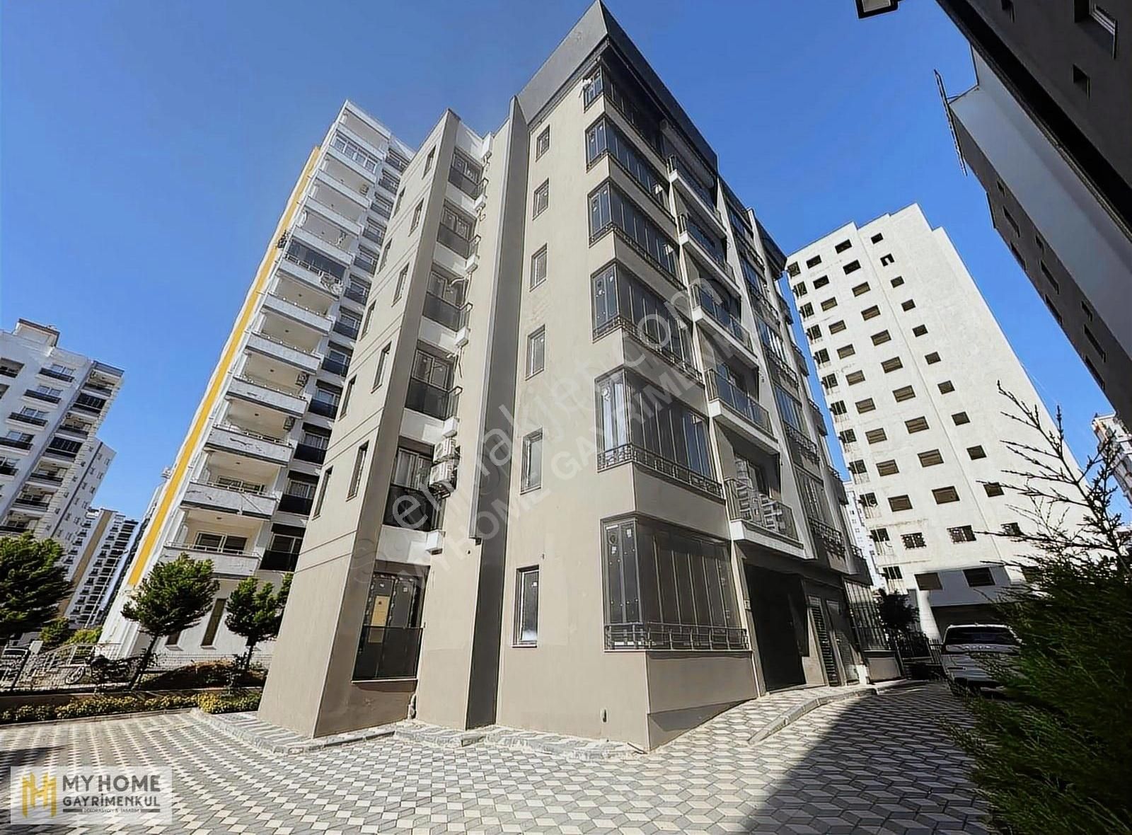Myhome Dan Site İçi Havuzlu Denize 150m Sıfır 1+1 Daire