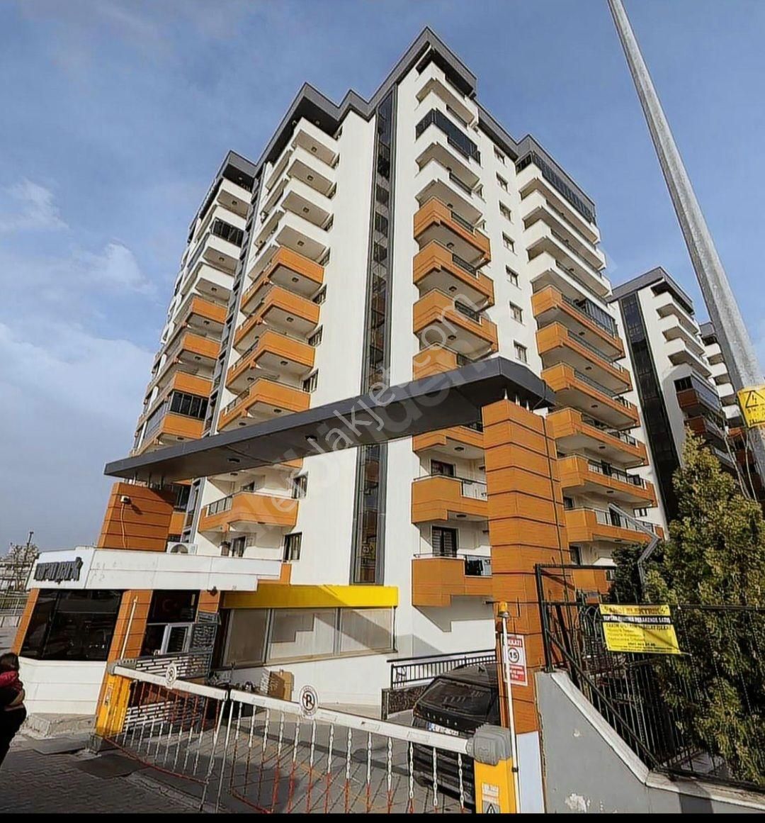 Sahibinden 3+1 Kapalı Mutfak, Site İçinde.
