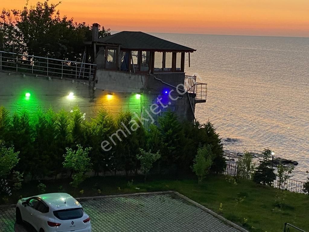 Trabzon Akcabat Mersinde Kiralık Lüx Daire