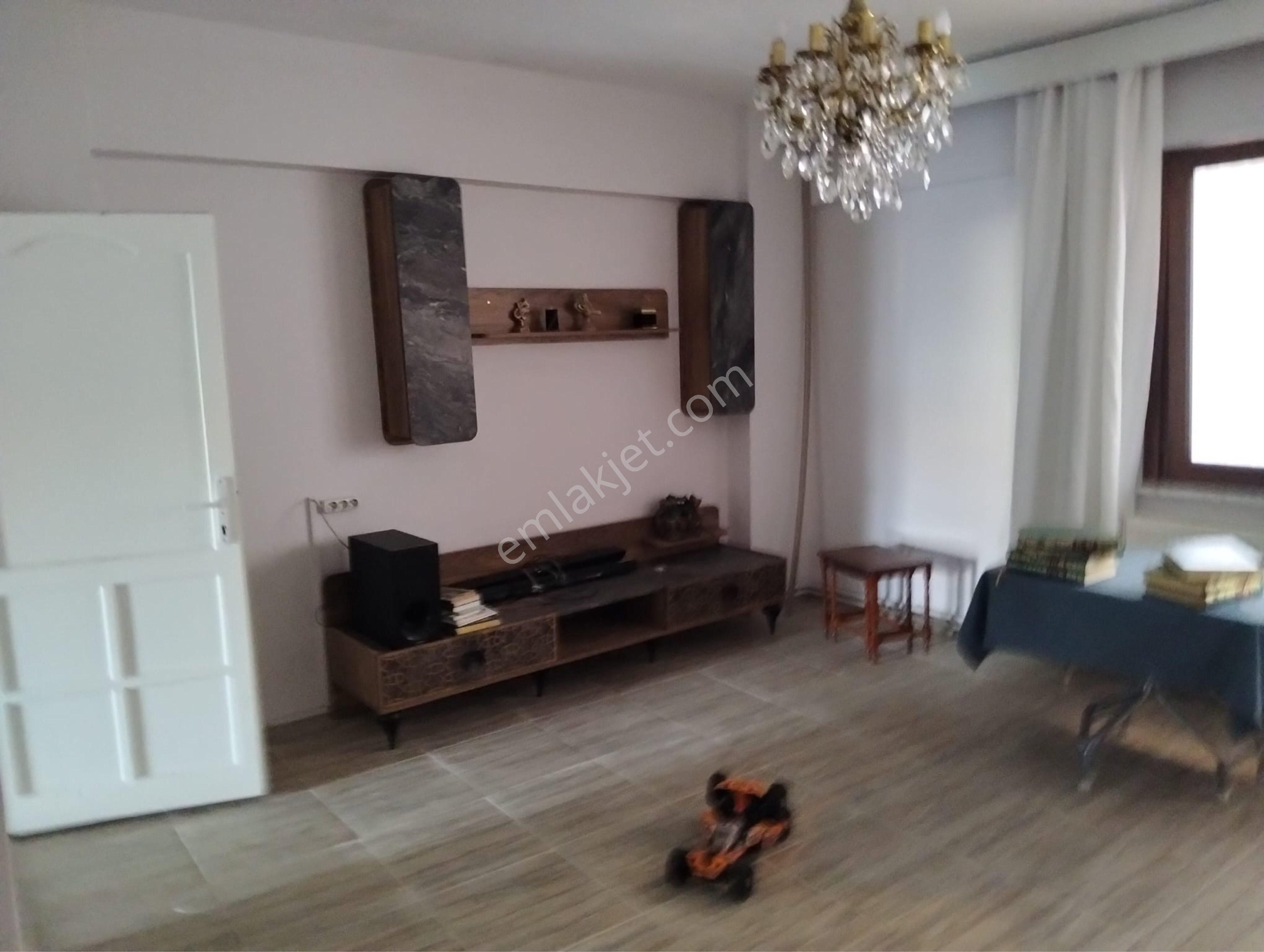 Çınarcık Tam Merkezde Satılık 3+1 Daire