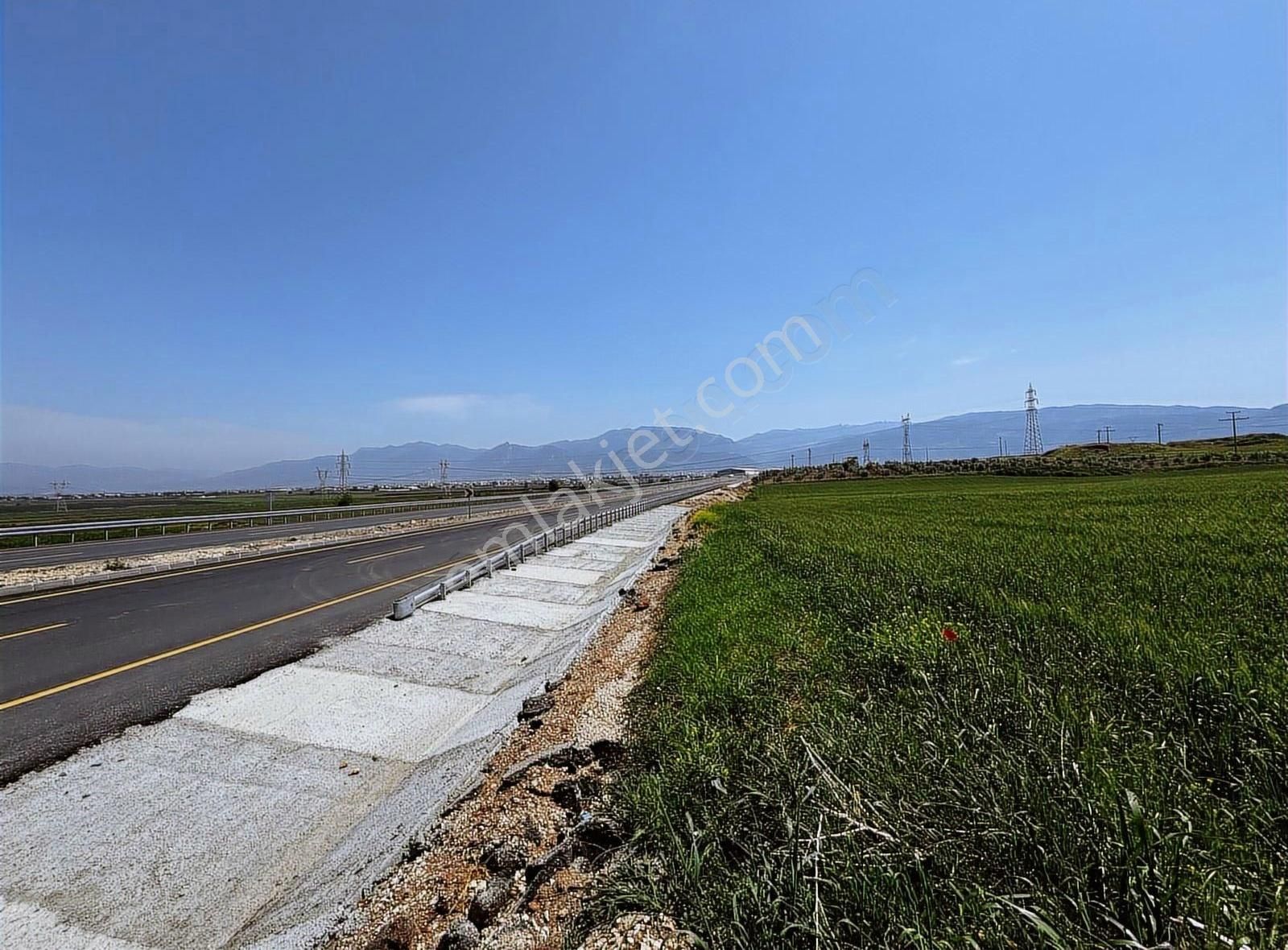 Agâh Yatırımdan Yaverpaşa'da Satılık Arsa