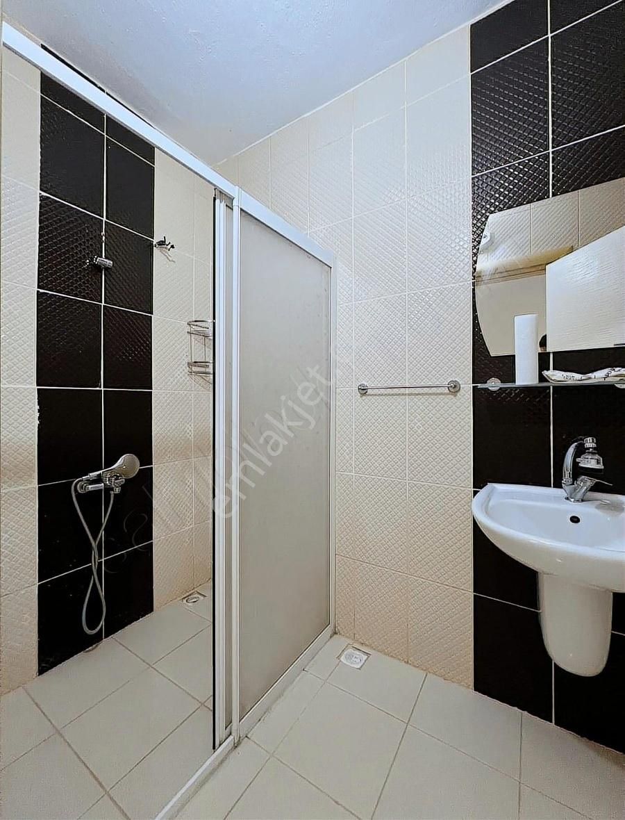 Agâh Yatırımdan Raufbey Mahallesinde 3+1 Satılık Daire