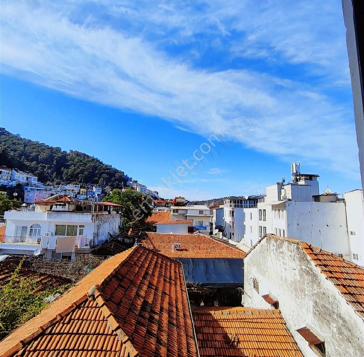 Fethiye'nin Tam Kalbin De 10m2 Den 40m2'ye Kadar Kiralik Ofisler