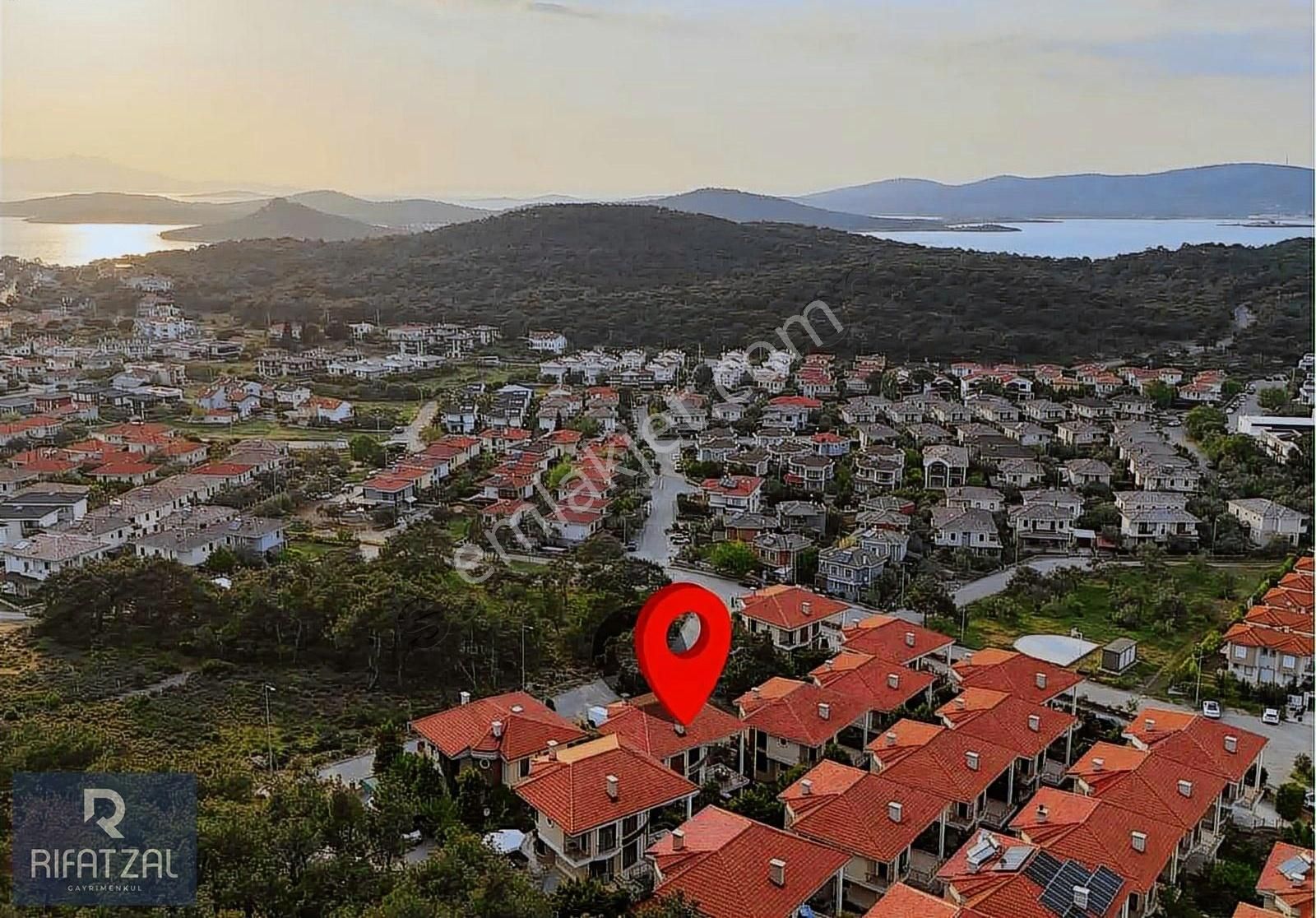 Ayvalık Sefa Çamlıkta 300 M2 Bahçe İçinde 230 M2 Triblex Villa