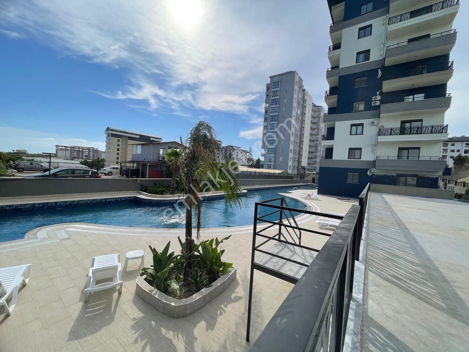 Alanya Payallarda Lüks Site İçinde 1+1 Eşyasız Daire