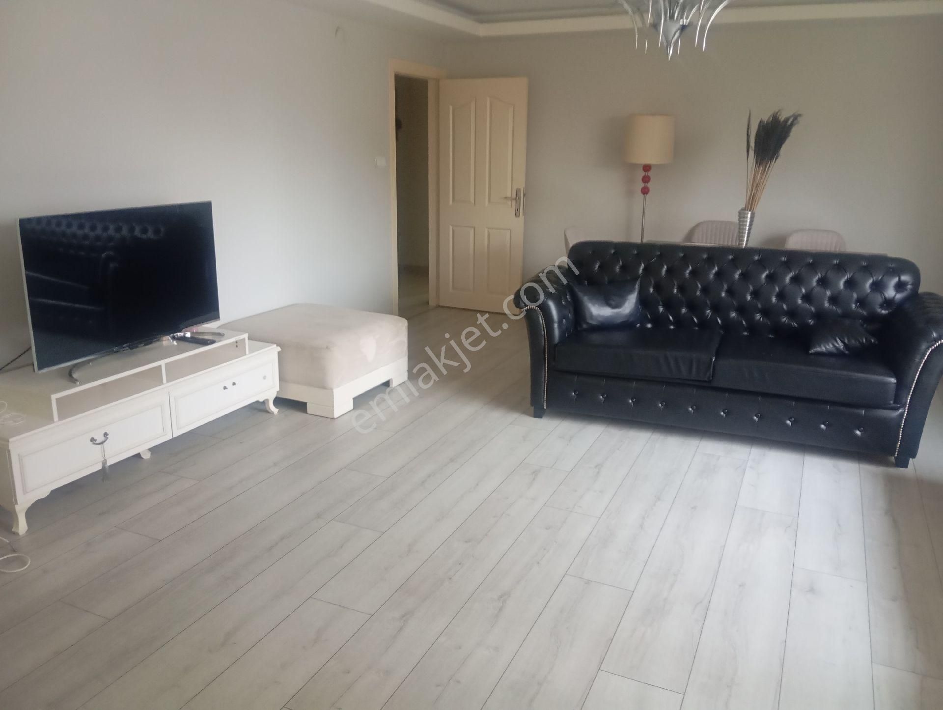 Atakent'te Eşyalı Kiralık 2+1