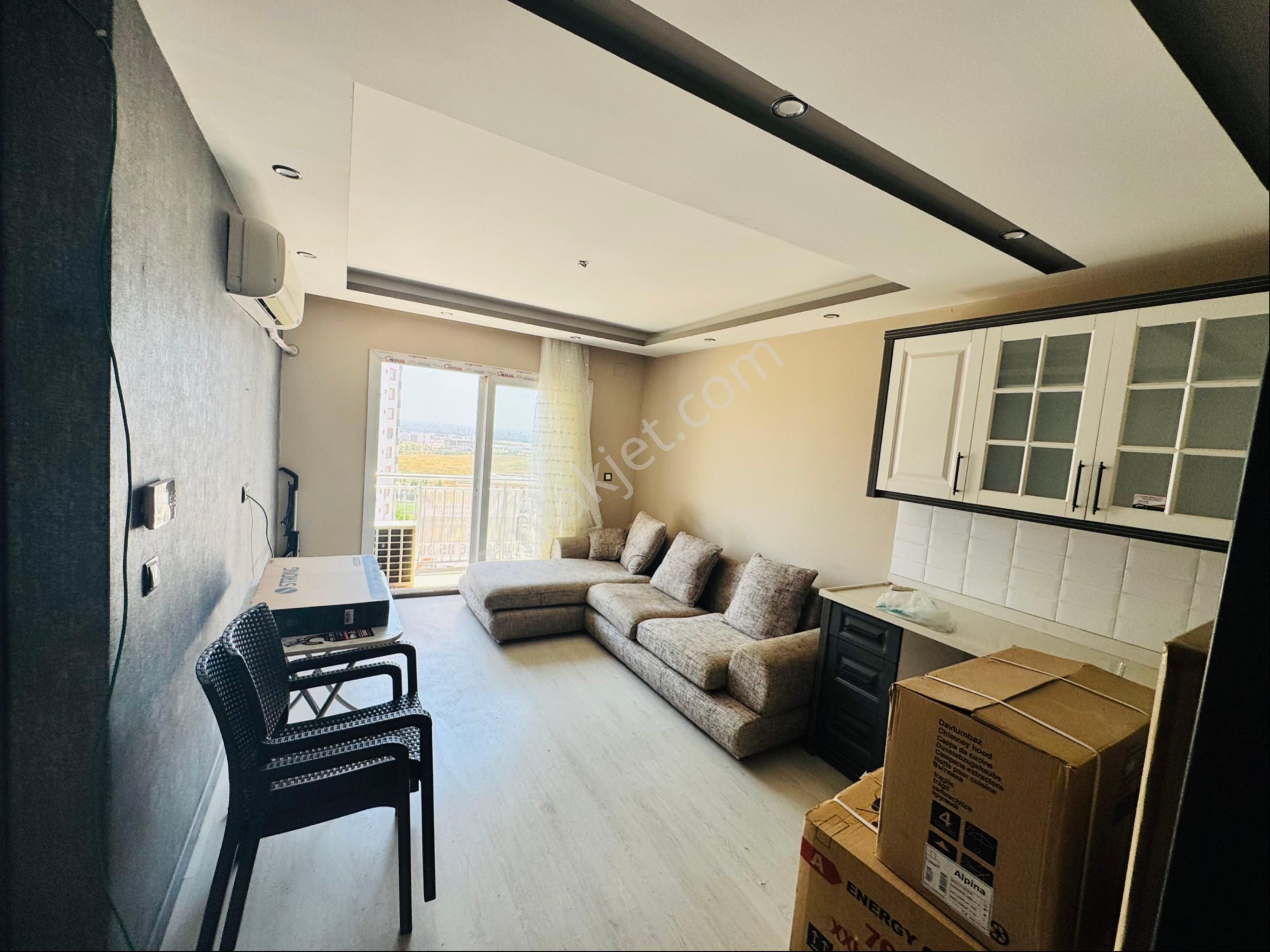 Bilim Teknoloji Üniversite Yakın Eşyalı 1+1 Kiralık Daire