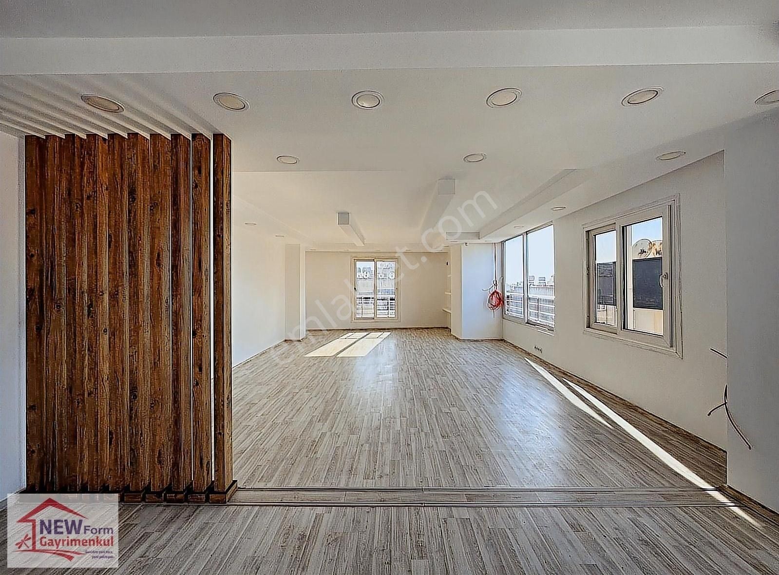 New Form'dan Barış Mah.istiklal Caddesi'nde 200 M2 Satılık Ofis