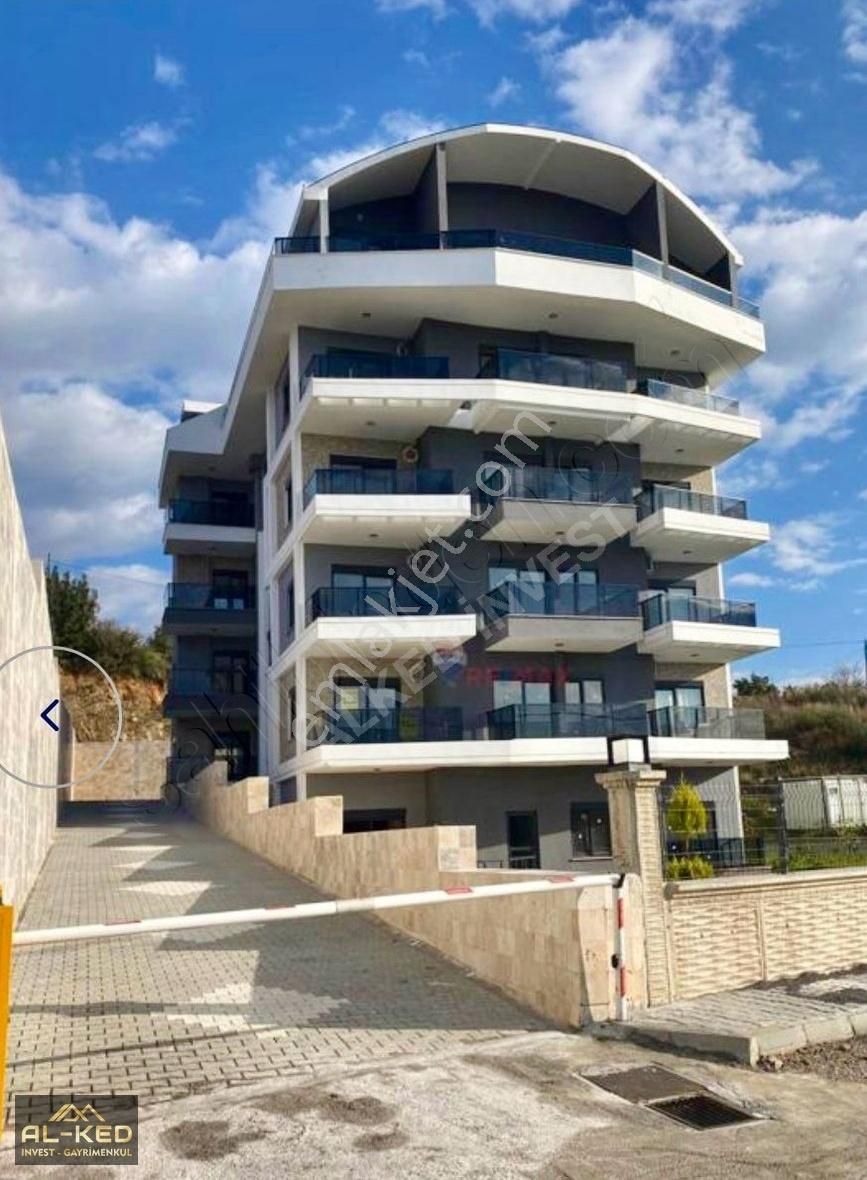 Alanya / Demirtaş Mahallesi Satılık Eşyalı 1+1 Deniz Manzaralı