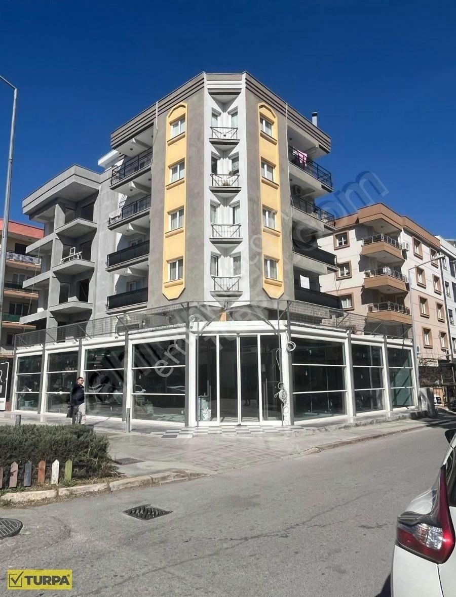 Gaziemir 3+1 Satılık Daire