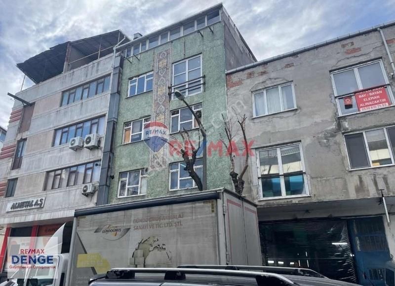 Havuzbaşı Sanayıde Satılık Komple Bına