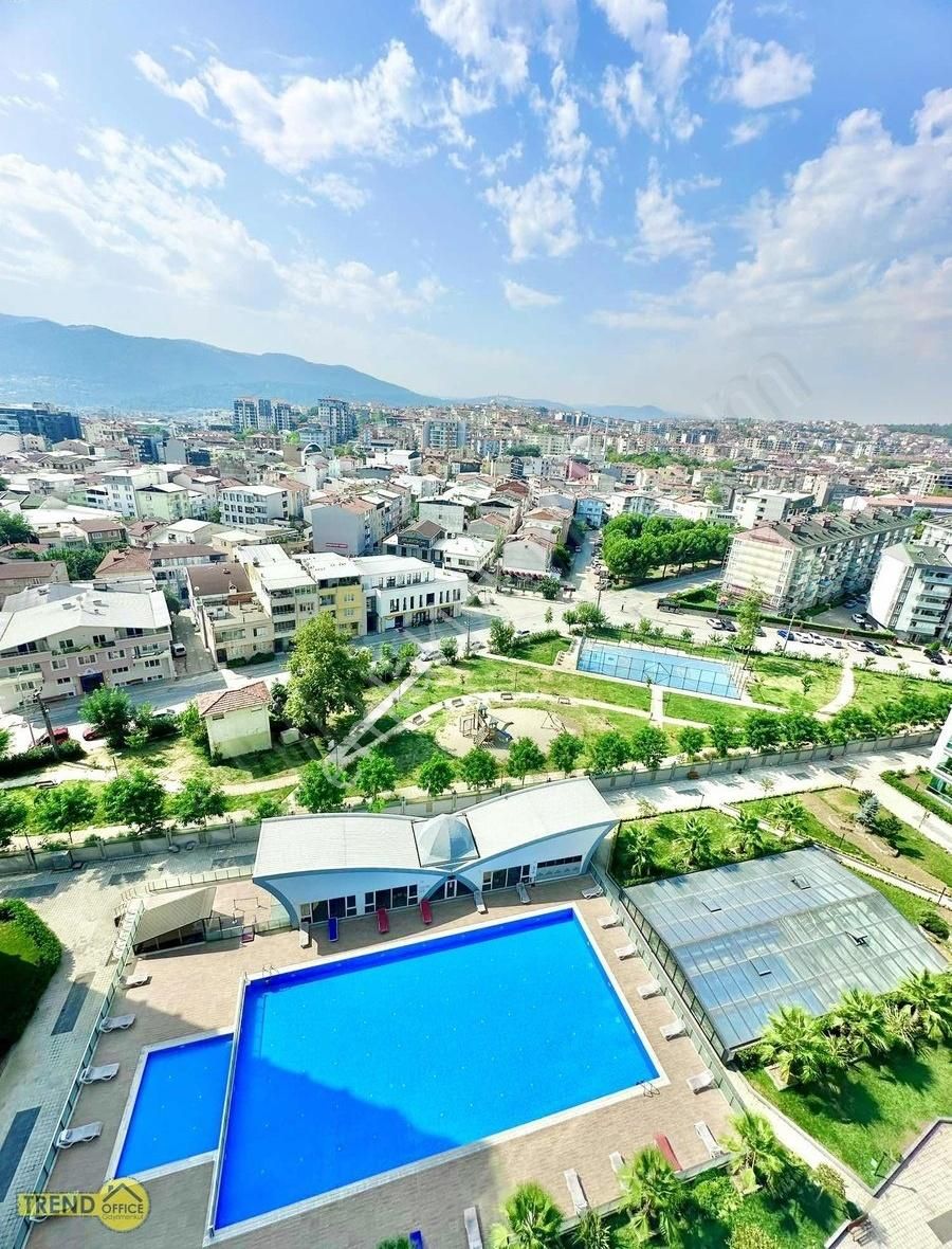Besevler/konak'ta Park Nılüfer Sıt. Uludağ Manzaralı Arakat 3+1