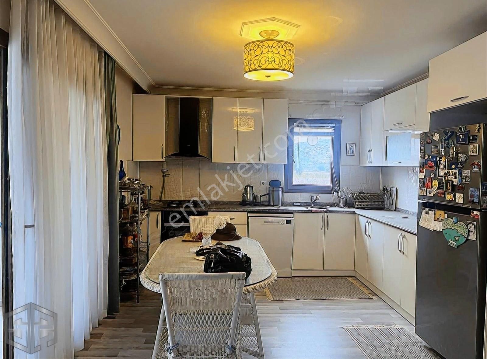 İzmir Selçuk Atatürk Mh 3+1 Satılık Daire - Görsel 3