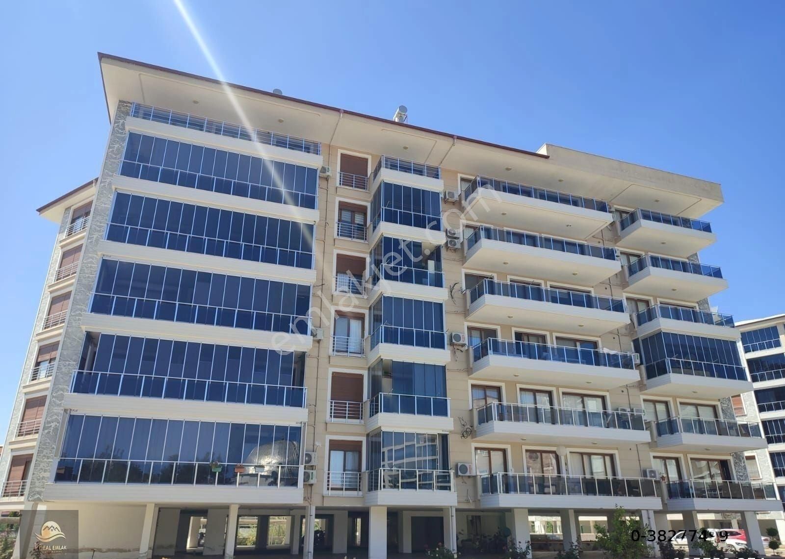 Anamur İskele Site İçerisinde Satılık 3+1 Daire