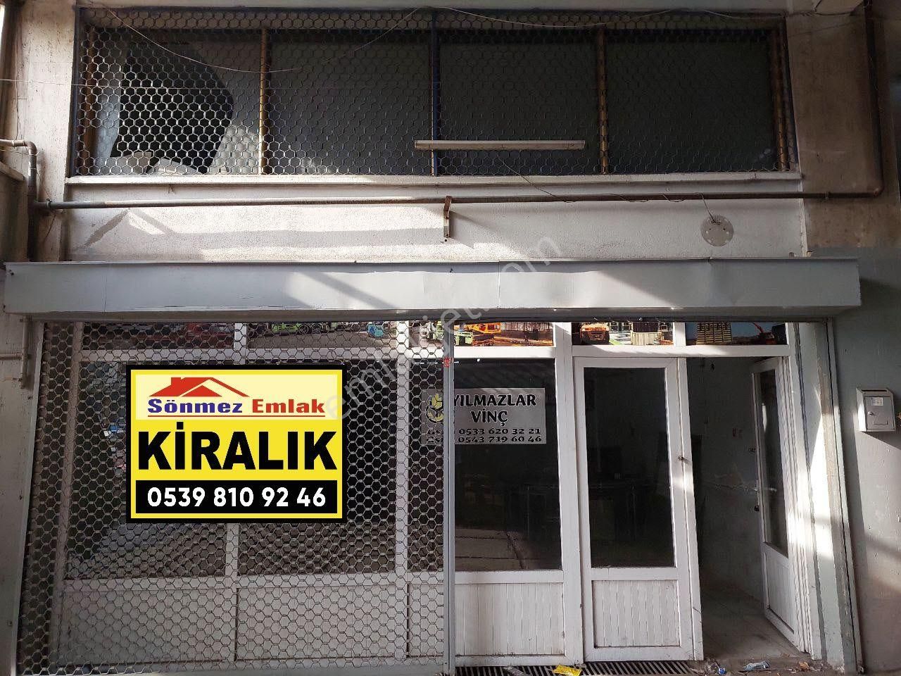Bursa Yıldırım Otosansitparçacılar Sitesinde Kiralık 65m2 Lokasyonlu Köşe Dükkan