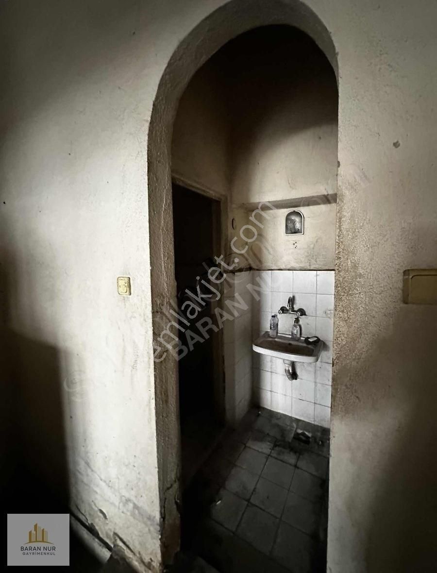 Aykent Ayakkabıcılar Sitesinde Satılık 3 Katlı Dükkan - Görsel 11