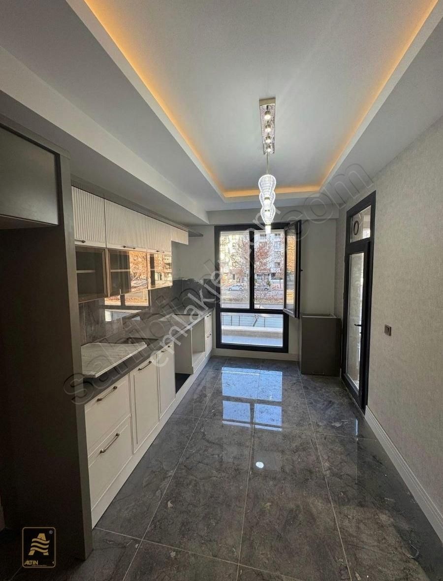Diyarbakır Kayapınar Kent Meydanında Ar Yapıda Satılık 2+1 Daire