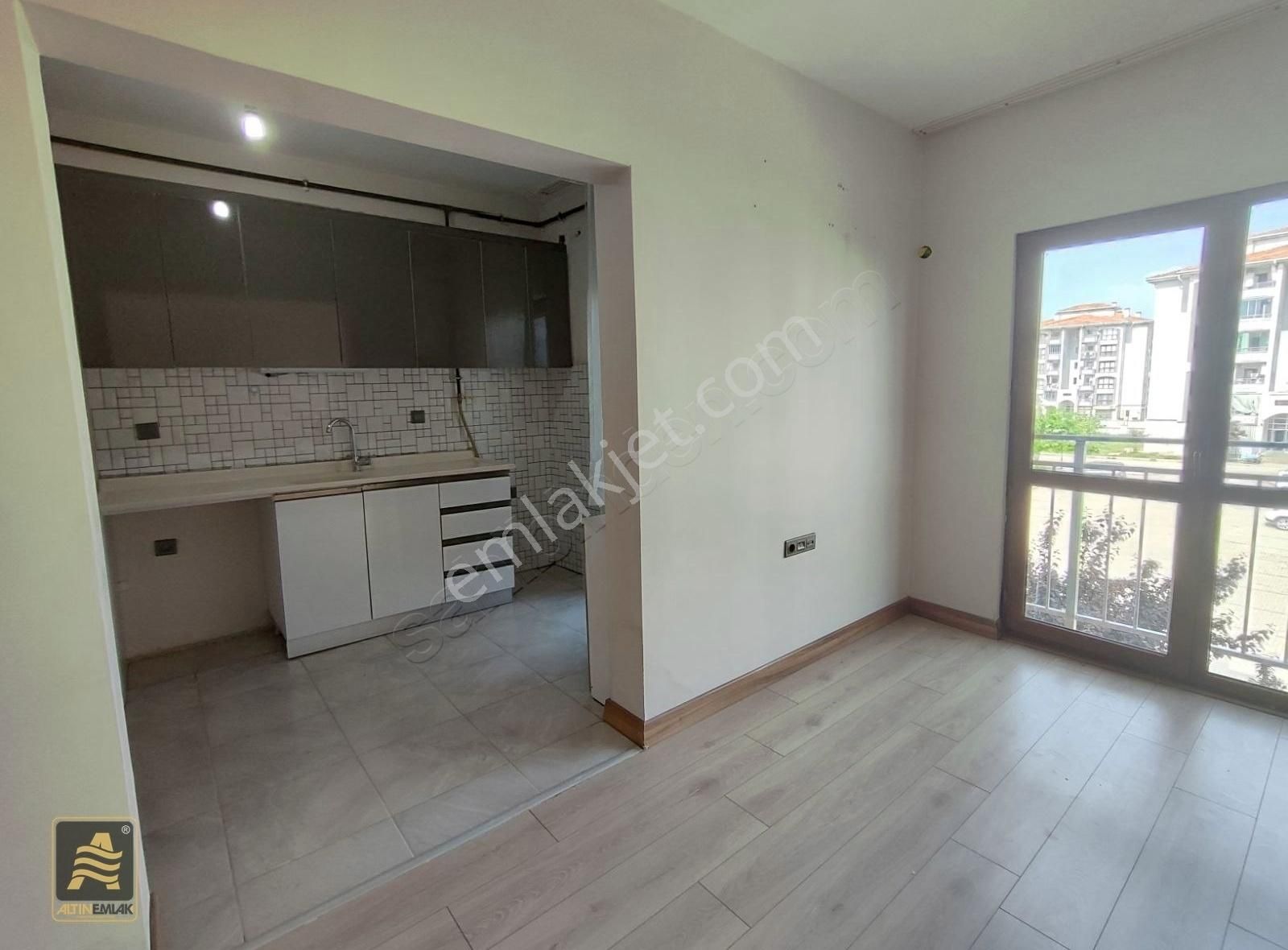 Diyarbakır Yenişehir Üçkuyu 808 Tokiler'de Kiralık 2+1 Daire