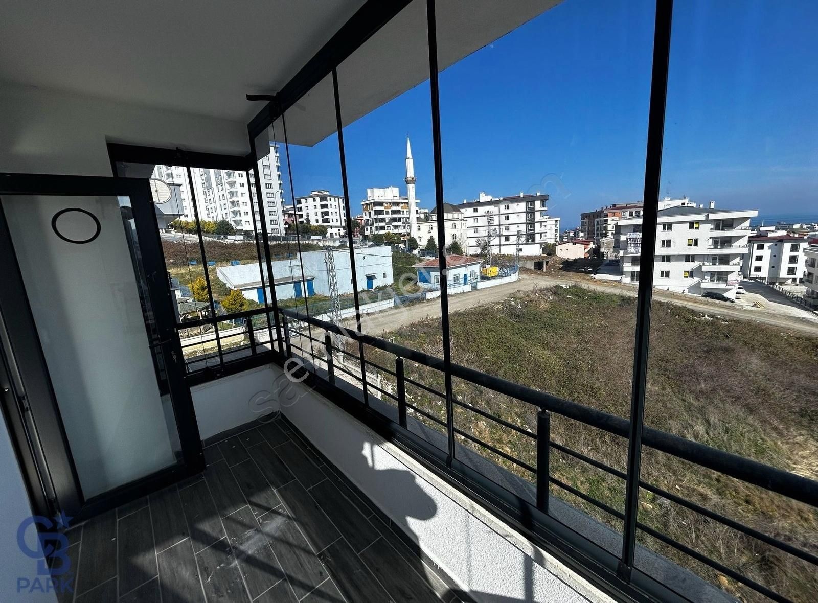 Cb Park Özgür Bektaş'dan Körfez'de Kiralık Sıfır 1+1 Daire