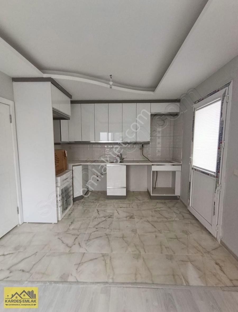 Kardeş Emlak Tan Çarkiparede Kiralık 3+1 Açık Mutfak Daire