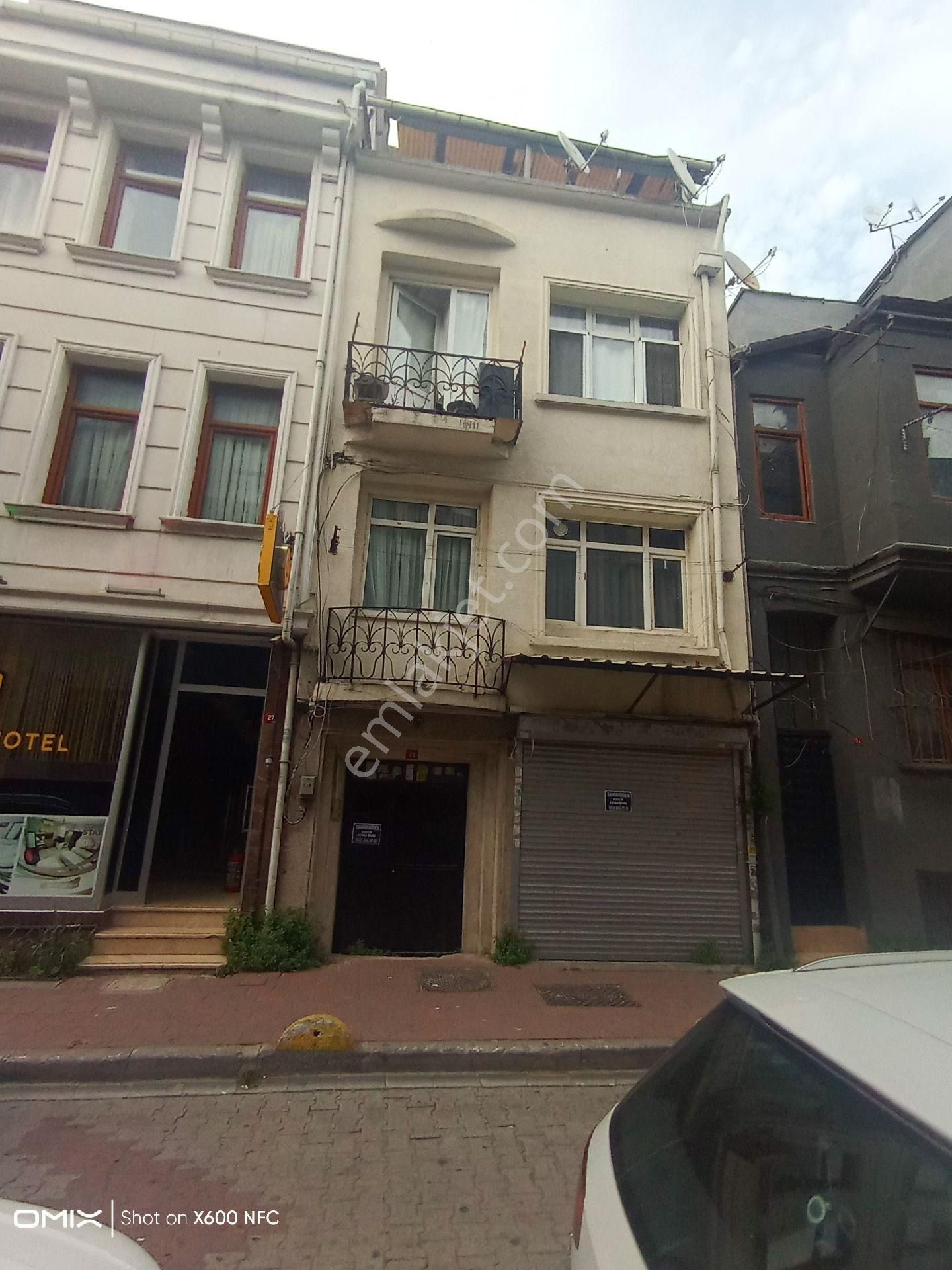 Yenikapı Kumkapı Langa Da Kiralık 1+1 Daire