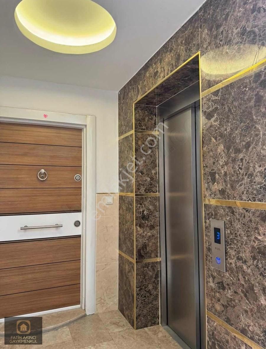 Kütükçü'de Antalya Manzaralı Doğalgazlı 2+1 Daire