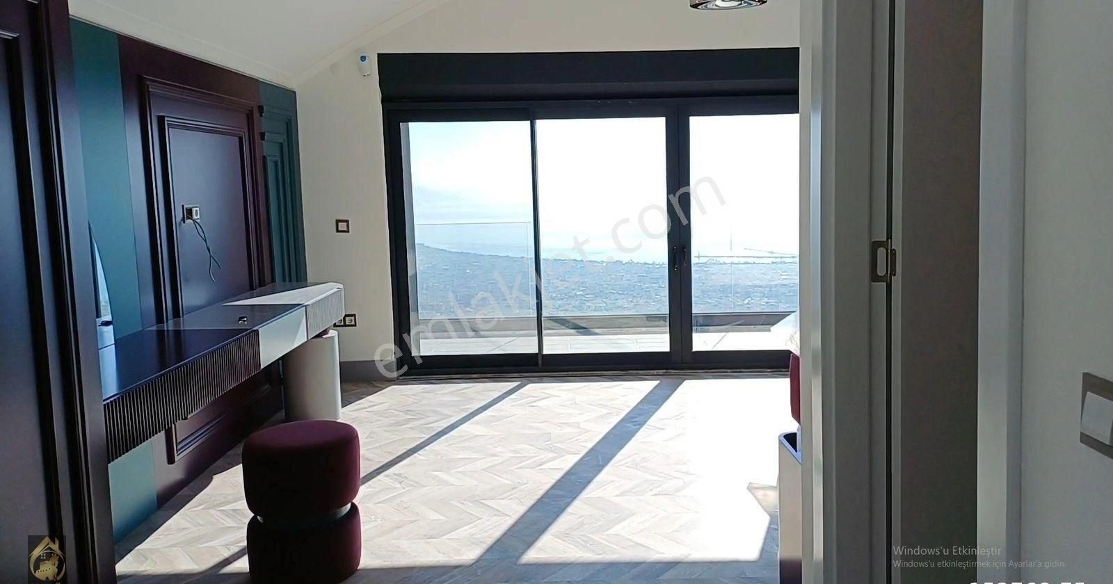 Alanya Tepe Mahallesinde Müstakil 3 Katlı Ultra Lüks Villa - Görsel 21