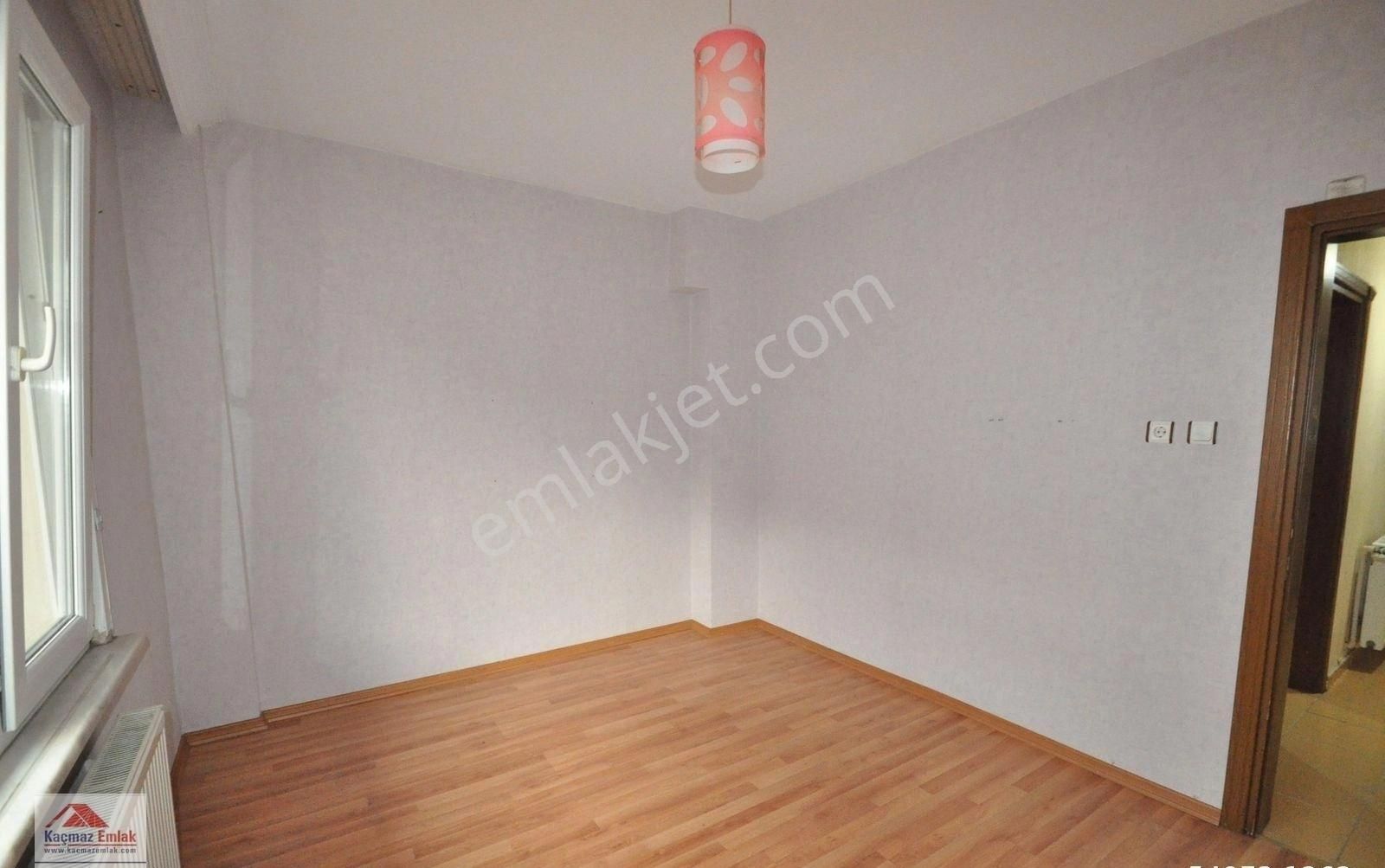 Bayramapaşa Muratpaşa Kaçmazdan Satılık 140m2 Cadde Üstü 3+1 Genişş Daire - Görsel 8