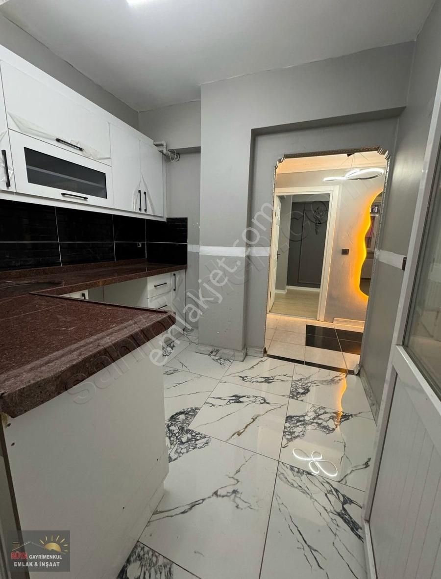 Rüya Gayrimenkul'den Satılık Kapalı Mutfak Balkonlu Yüksek Giriş - Görsel 7