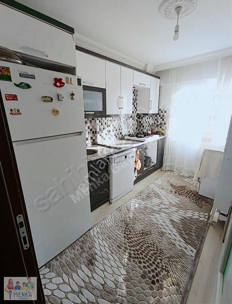 Manisa Yunusemre Atatürk Mah. 4+2 Çatı Dubleks Satılık