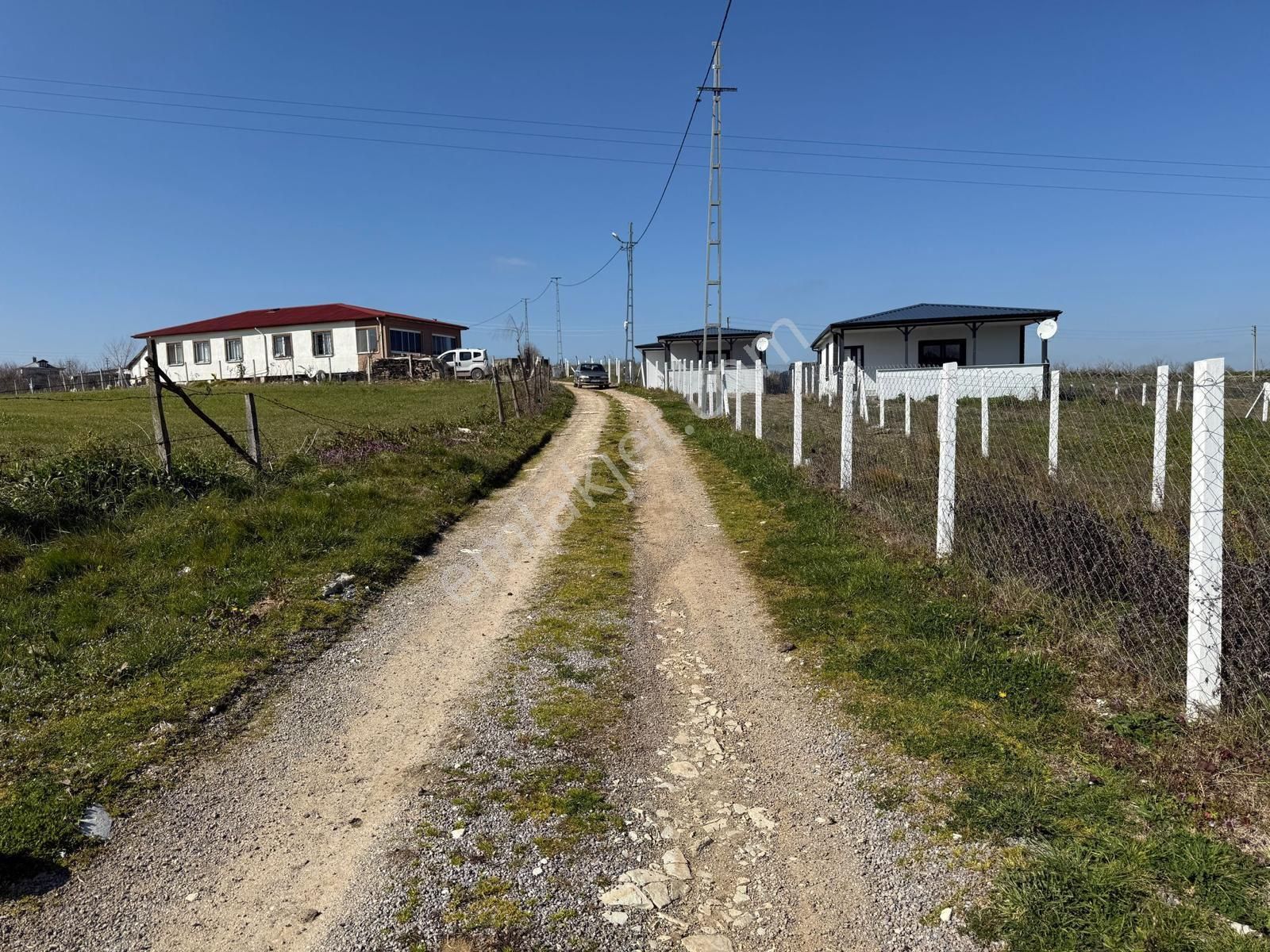 Sakarya Kaynarca Sıfır Köy Evi