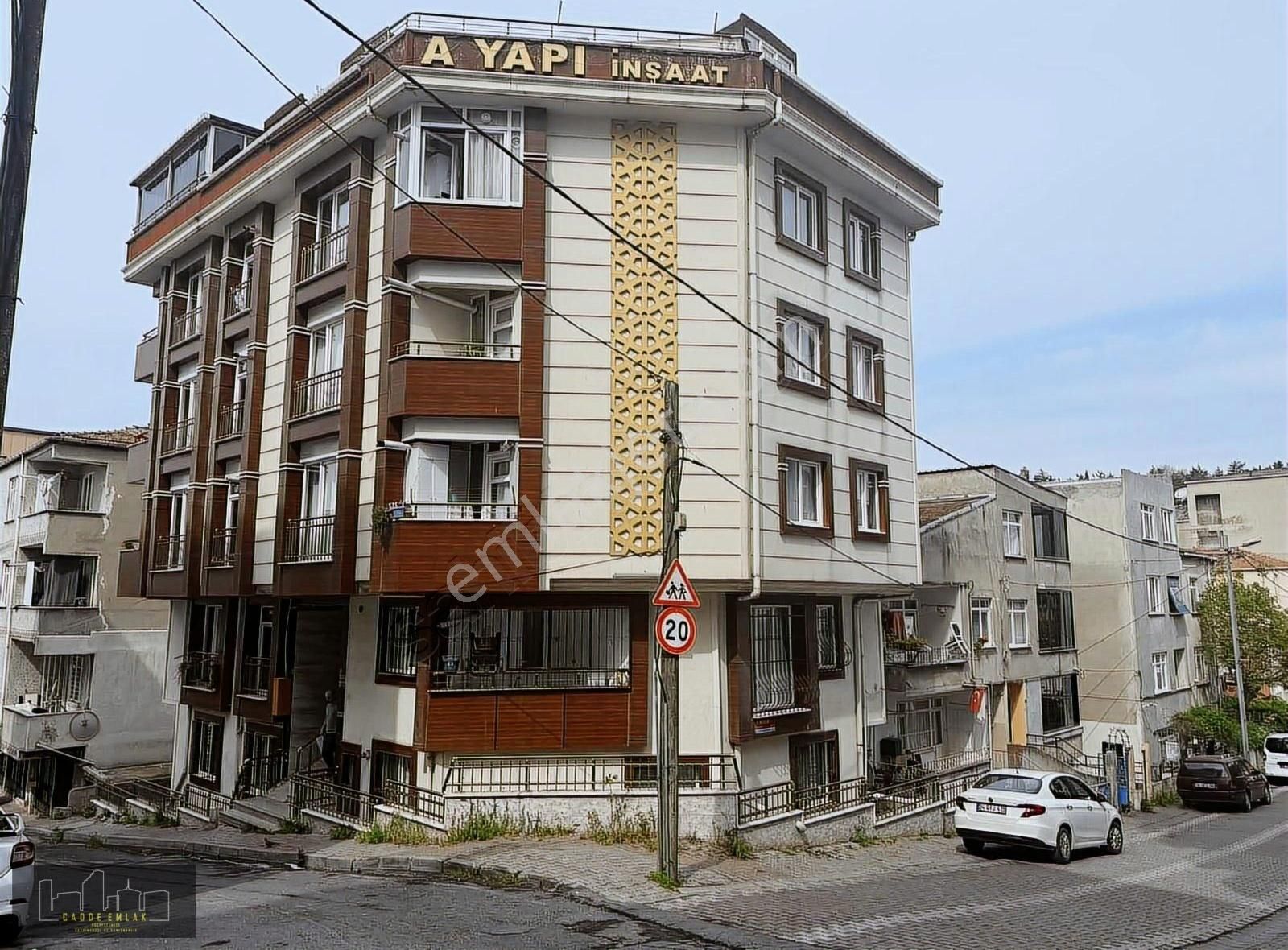 Cadde Emlak Kanarya Mah Papağan Caddesi Yeni Bina 2+1 B Katı